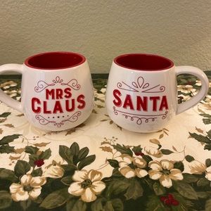 NWT Demdaco Santa & Mrs Claus Coffee Mugs.